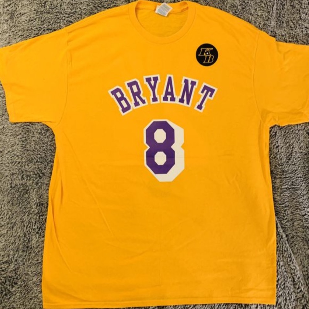New Kobe Bryant laker memorial shirt